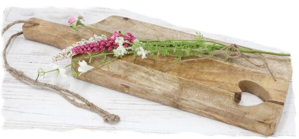 Tagliere con cuore intagliato-14x40x2 cm-legno-boltze